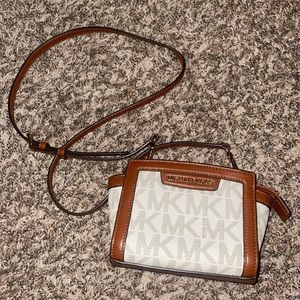 Michael Kors Crossbody Purse